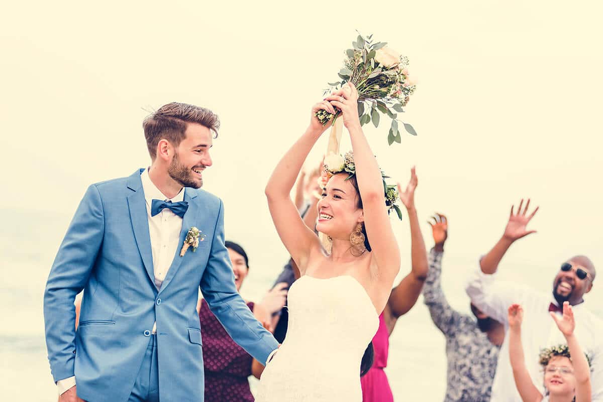 Die Top 5 Hochzeitsanzug-Trends für den Sommer 2023 Die Top 5 Hochzeitsanzug-Trends für den Sommer 2023