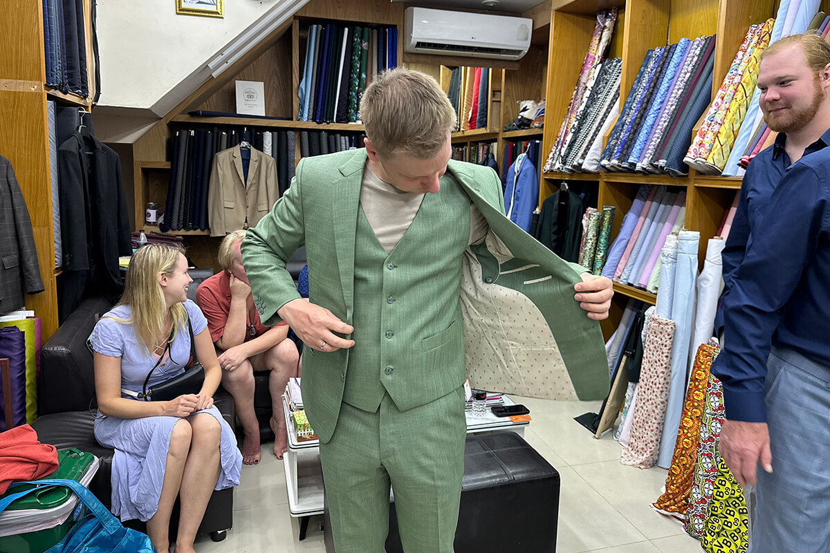 The Benefits of a Linen Suit The Benefits of a Linen Suit